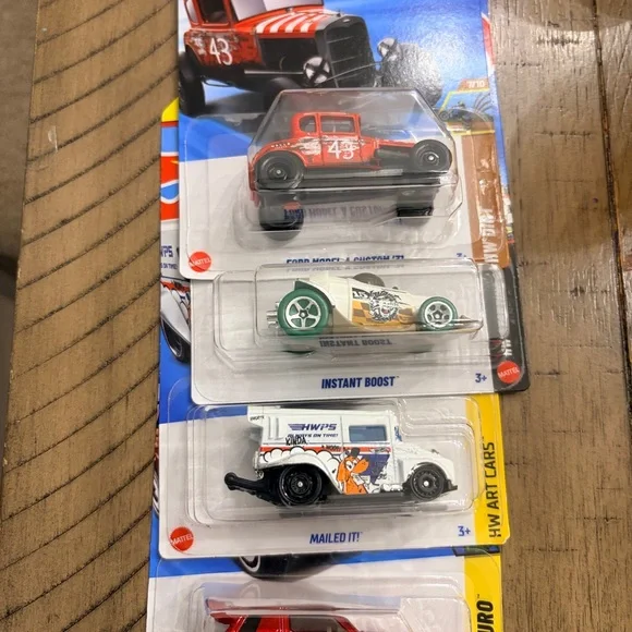 Hot Wheels - Picture 4 of 4